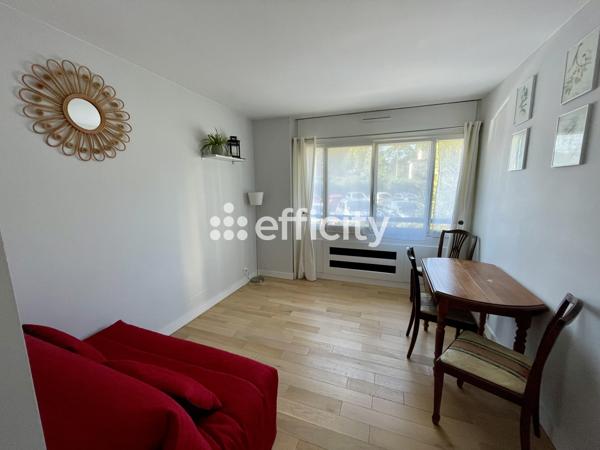Appartement
         4 pièces
        - 92 m² Exclusivité 640 000 € *