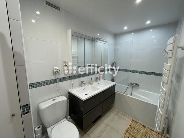 Appartement
         4 pièces
        - 92 m² Exclusivité 640 000 € *