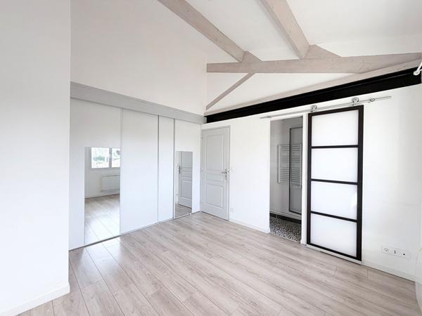 PESSAC-MAGONTY - Maison individuelle - 5 pièces - 128.34m2 - 4 chambres - Cheminée - Garage - Jardin - Parcelle 351m2