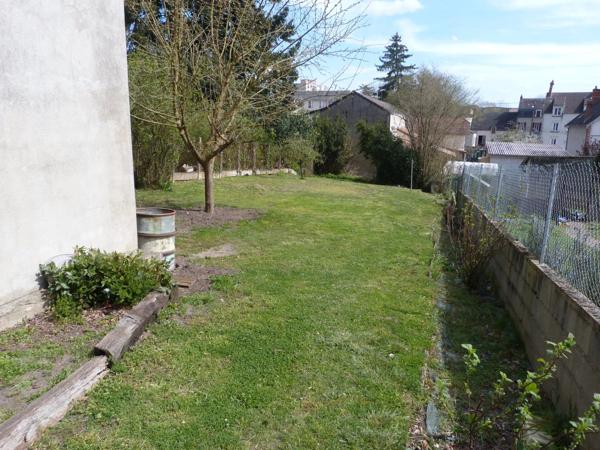 Location                                                      Maison
                        
                     3 pièces                      70 m2                     à Vierzon