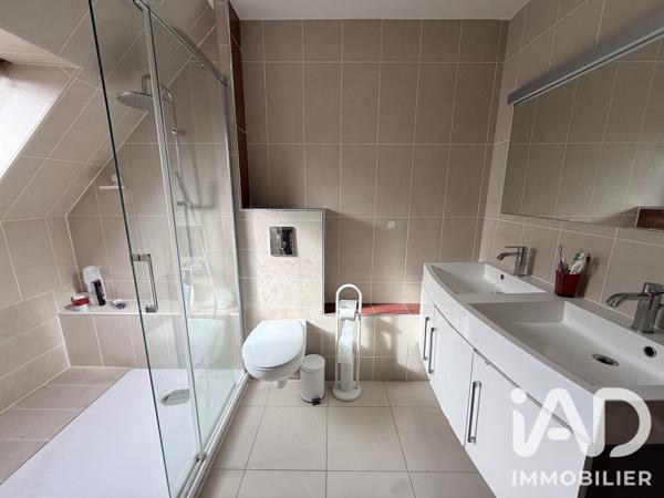 Maison à vendre 7 pièces 133 m² Soisy-sur-Seine