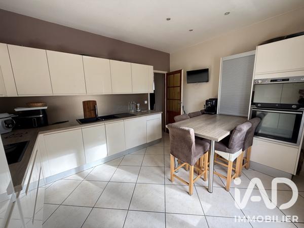 Maison à vendre 7 pièces 133 m² Soisy-sur-Seine
