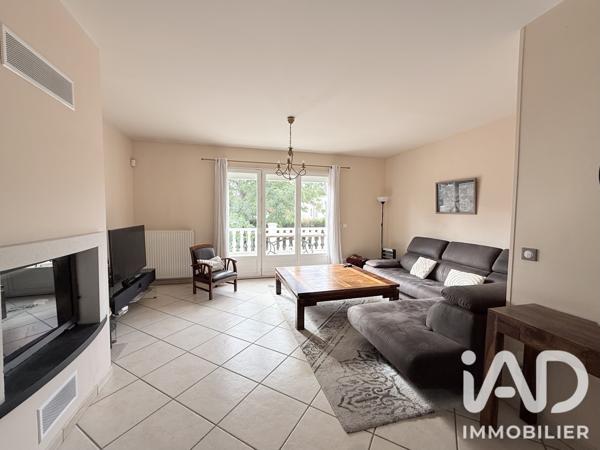 Maison à vendre 7 pièces 133 m² Soisy-sur-Seine