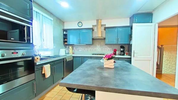 Vente Maison 5 pièces 135 m2 à Aiguefonde