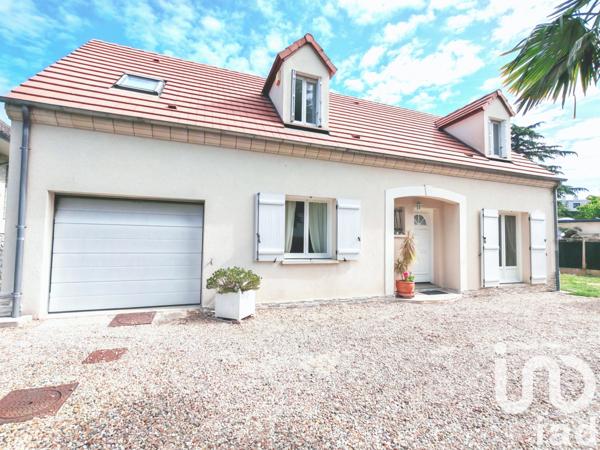 Maison à vendre 5 pièces 145 m² Sainte-Geneviève-des-Bois