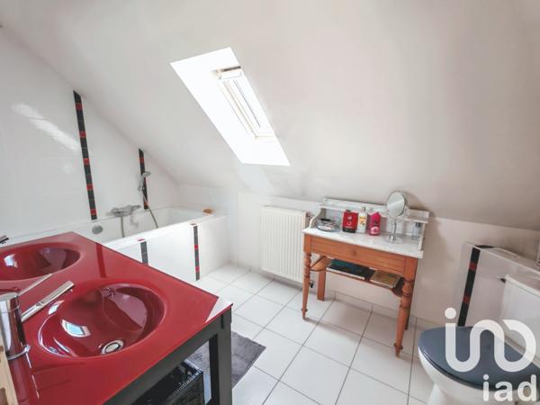 Maison à vendre 5 pièces 145 m² Sainte-Geneviève-des-Bois