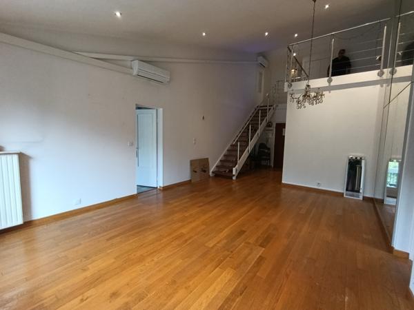 ATYPIQUE APPARTEMENT T5 - Ramonville-Saint-Agne (31520)
