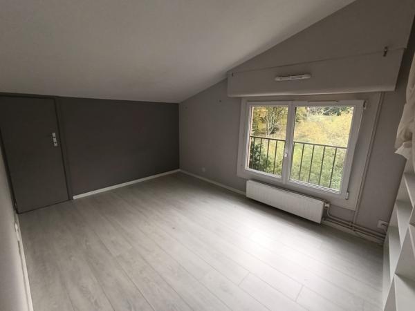 ATYPIQUE APPARTEMENT T5 - Ramonville-Saint-Agne (31520)
