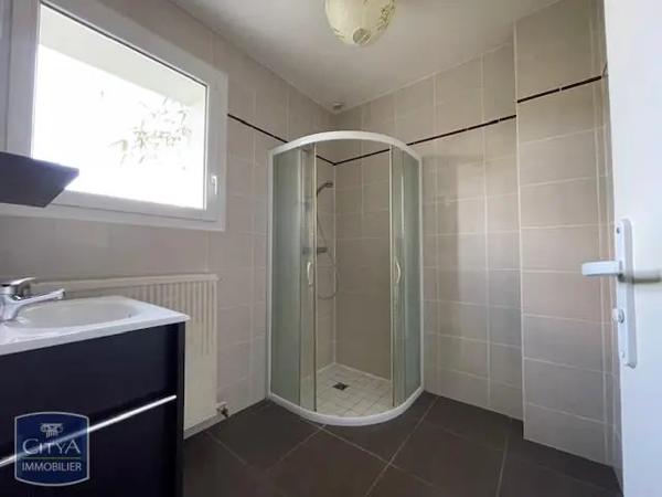 Appartement à louer 2 pièces 44.65m² Périgueux (24000)