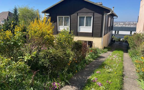 Maison à vendre    5 pièces • 100 m2 Chennevières-sur-Marne