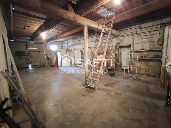 Maison de village 6 chambres garage terrasse