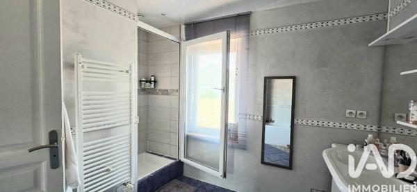 Maison à vendre 8 pièces 170 m² Bonson