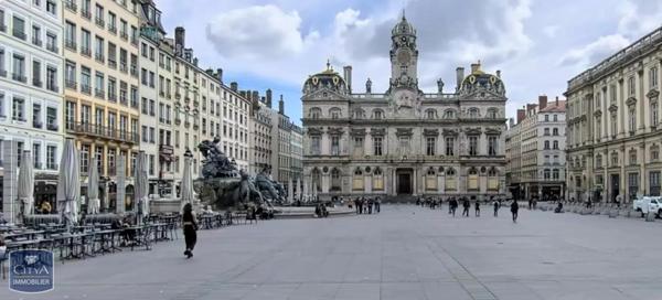 Appartement à louer 2 pièces 65m²