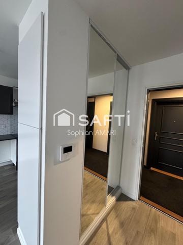 Appartement 2023, balcon et parking inclus