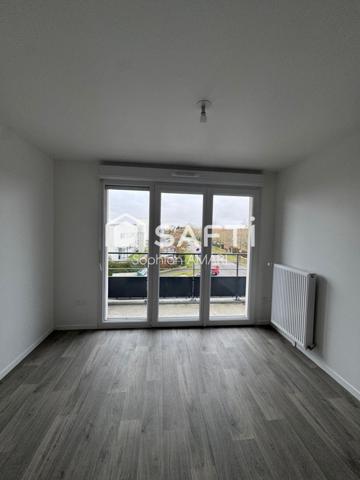 Appartement 2023, balcon et parking inclus