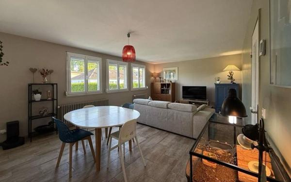 Maison à vendre    4 pièces • 90 m2 Gueux