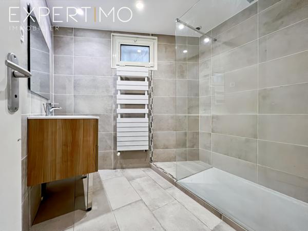 Palavas-les-Flots (34250) Appartement de Type T3 plus véranda, jardin, cellier, et place de parking nominative .