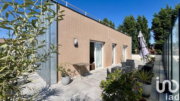 Appartement 4 pièces de 83 m² à Pontault-Combault (77340)