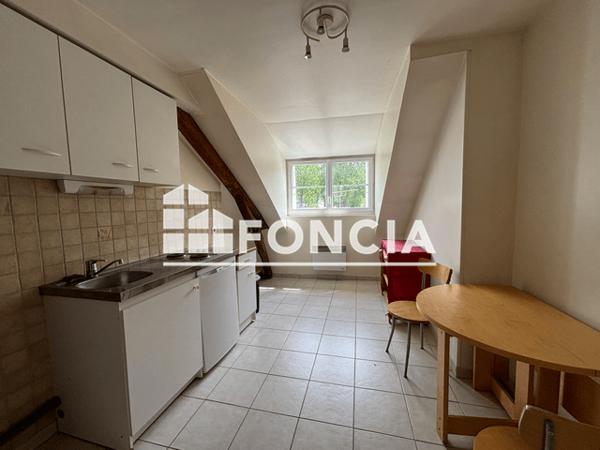 Location Appartement meublé 2 pièces 19.47 m² - 34 RUE DES QUATRES HUYES Vendome 41100