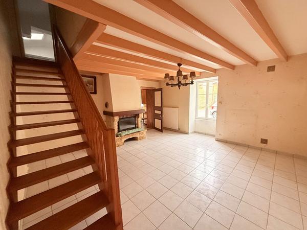 Maison  4 pièce(s) 105 m2 Marnay
