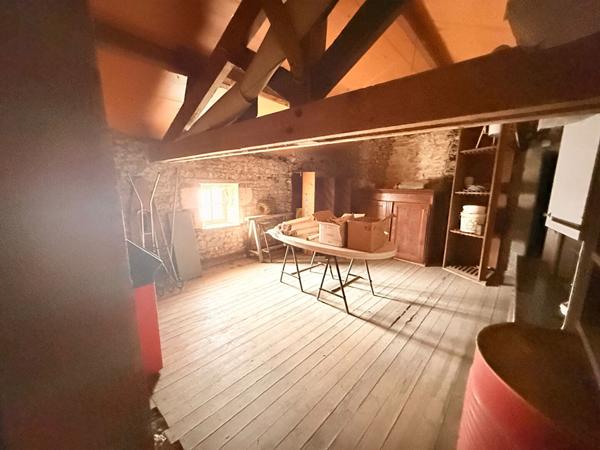 Maison  4 pièce(s) 105 m2 Marnay