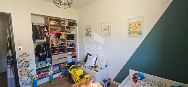Maison individuelle de plain pied T5 avec 3 chambres piscine et garage