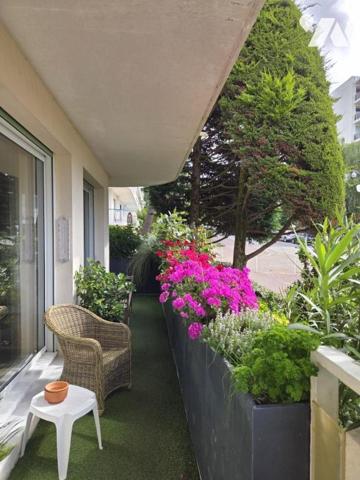 LA BAULE LES PINS Lajarrige