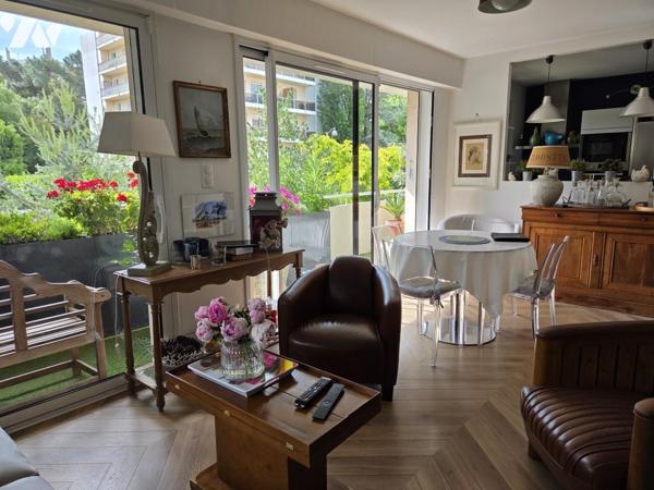 LA BAULE LES PINS Lajarrige