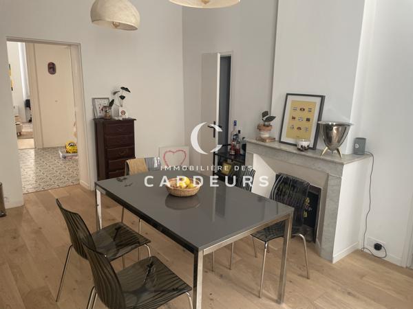 Appartement
                                                                                                                                                                                                                                                                                                                        3 pièce(s)                                                                                                                                                                                                          2 chambre(s)                                                                                                                                                                                                          83  m²