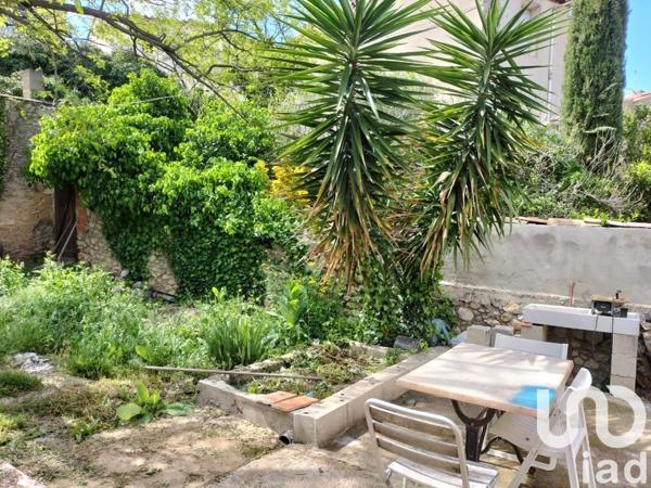 Maison de village 6 pièces de 147 m² à Paziols (11350)