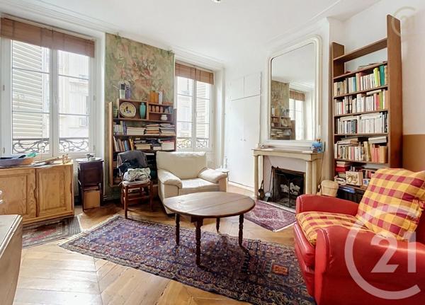 Appartement F4 à vendre  4 pièces - 67,64 m 2   PARIS  - 75009