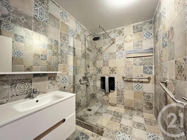 Appartement F5 à vendre  5 pièces - 103,72 m 2   MAUREPAS  - 78