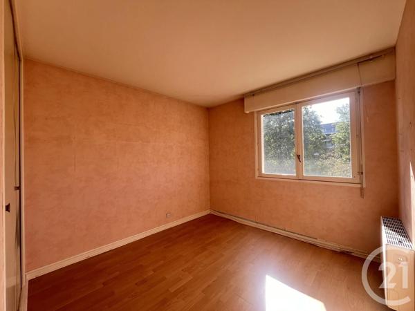 Appartement F5 à vendre  5 pièces - 103,72 m 2   MAUREPAS  - 78