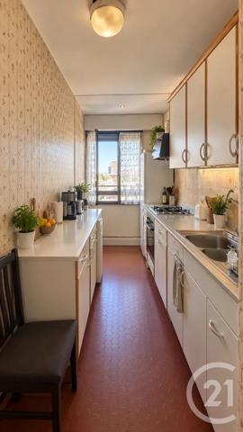 Appartement F2 à vendre  2 pièces - 57 m 2   PARIS  - 75019