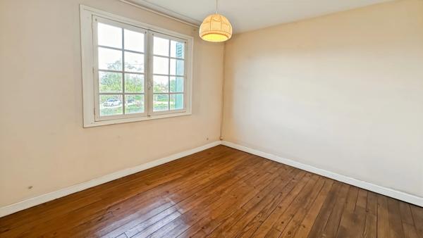 Maison à vendre 7 pièces proche de BERGERAC (24) - terrain de 1940 m2