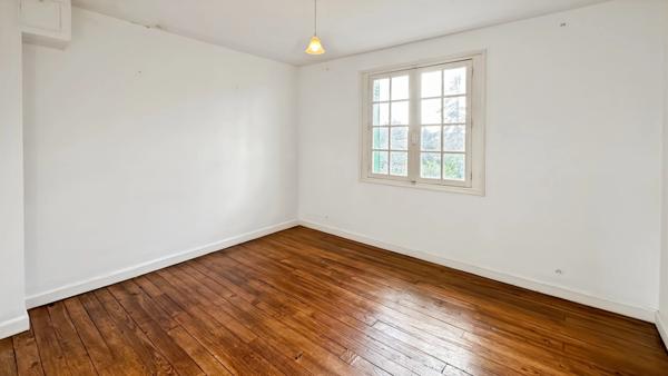 Maison à vendre 7 pièces proche de BERGERAC (24) - terrain de 1940 m2