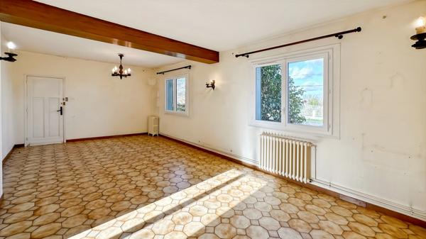 Maison à vendre 7 pièces proche de BERGERAC (24) - terrain de 1940 m2