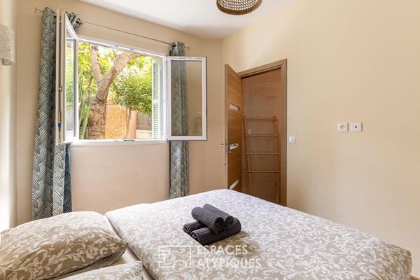 Un appartement avec un jardin secret au Port de Nice