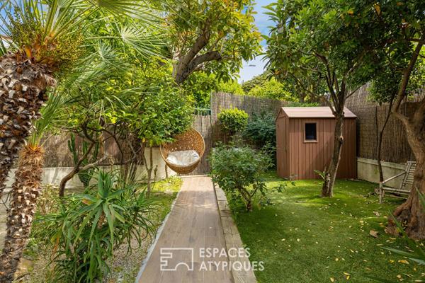 Un appartement avec un jardin secret au Port de Nice