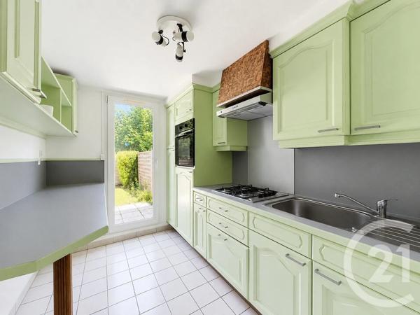 Maison à vendre  4 pièces - 76,31 m 2   NOISIEL  - 77