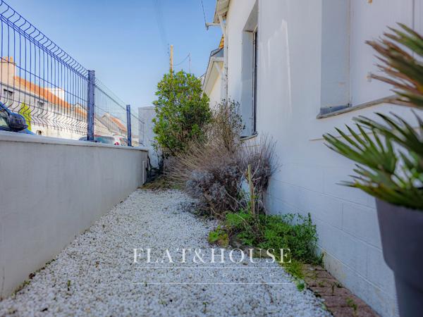 MAISON PP 2 CH - 77 m2 avec jardin - La Perverie ( RUE PIERRE LOTI)