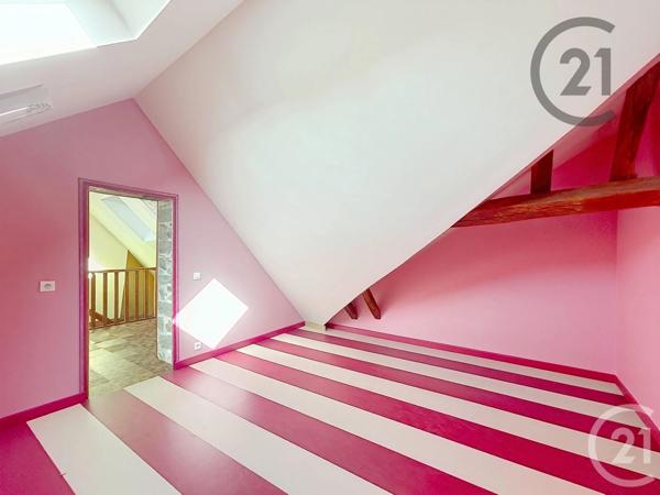 Appartement 5 Pieces à vendre  5 pièces - 108,72 m 2   FONTAINEBLEAU  - 77