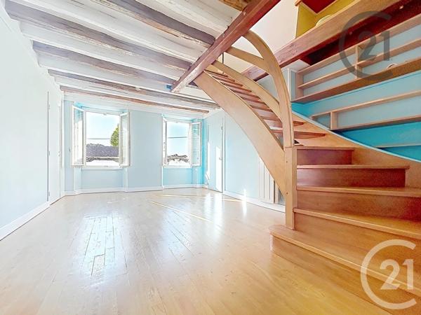 Appartement 5 Pieces à vendre  5 pièces - 108,72 m 2   FONTAINEBLEAU  - 77