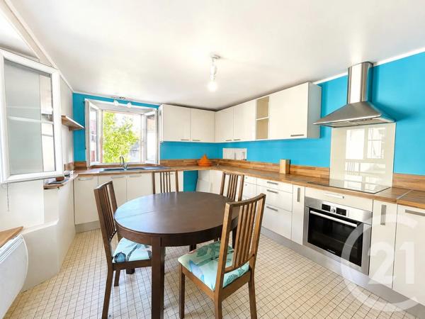 Appartement 5 Pieces à vendre  5 pièces - 108,72 m 2   FONTAINEBLEAU  - 77