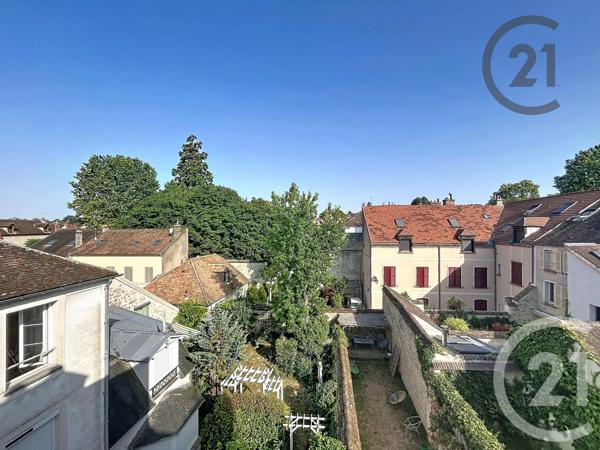 Appartement 5 Pieces à vendre  5 pièces - 108,72 m 2   FONTAINEBLEAU  - 77