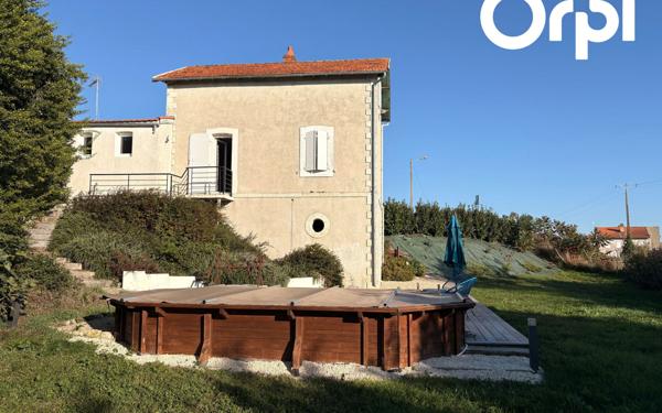 Maison à vendre    4 pièces •  Marennes