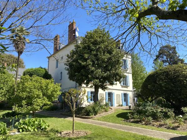 Achat - Maison Laval 53000 17 pièces 414 m 2 1654 m 2