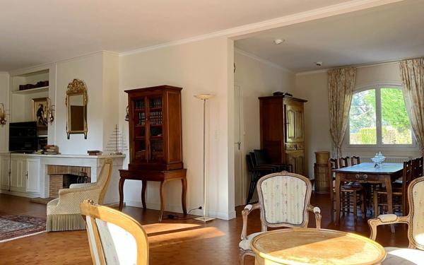 Maison à vendre    6 pièces •  Angoulême