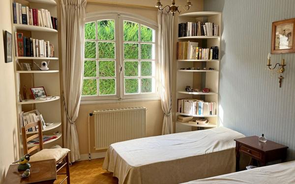 Maison à vendre    6 pièces •  Angoulême