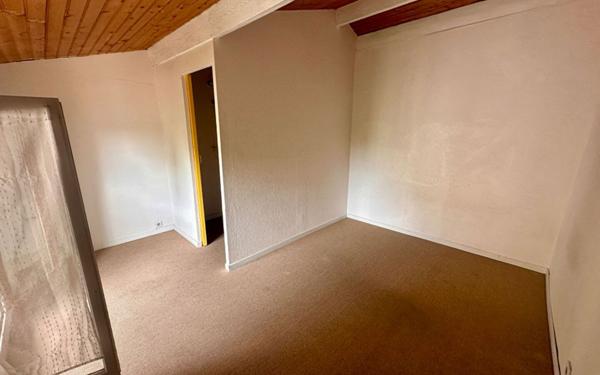 Appartement à vendre    2 pièces • 45 m2 Talence